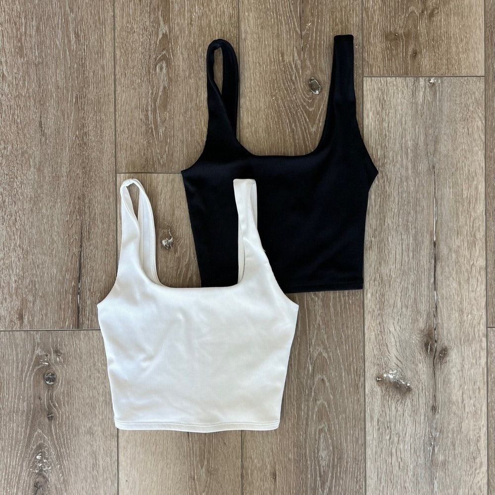 Express Black and White Crop Tops sz. XS